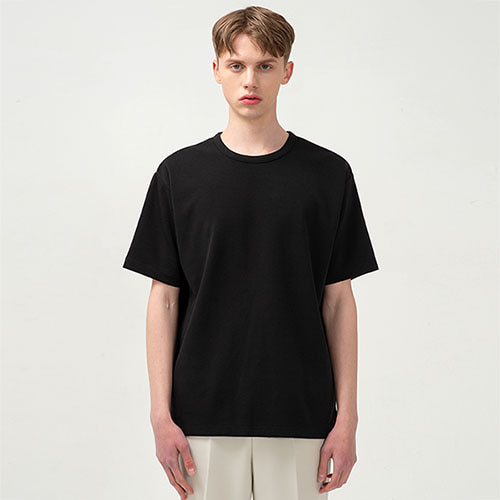 커스텀어클락 티셔츠 에센셜 릴렉스 핏 반팔 티셔츠 BLACK COOSTS146BLACK